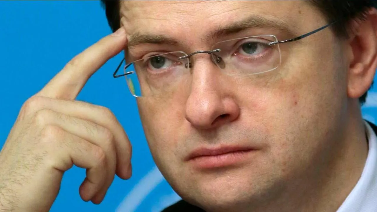 Мединский предложил отправить Рютте учебник, чтобы выучить историю Украины